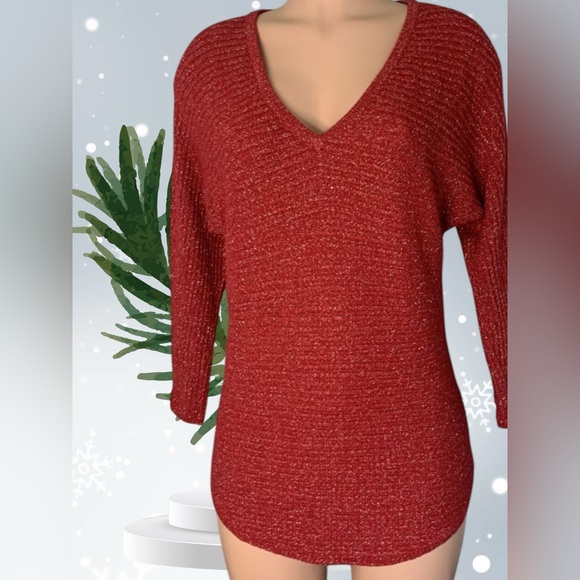 Soho Tops - Soho JEANS NEW YORK & COMPANY Women Silver/RedPullover Sweater Size M